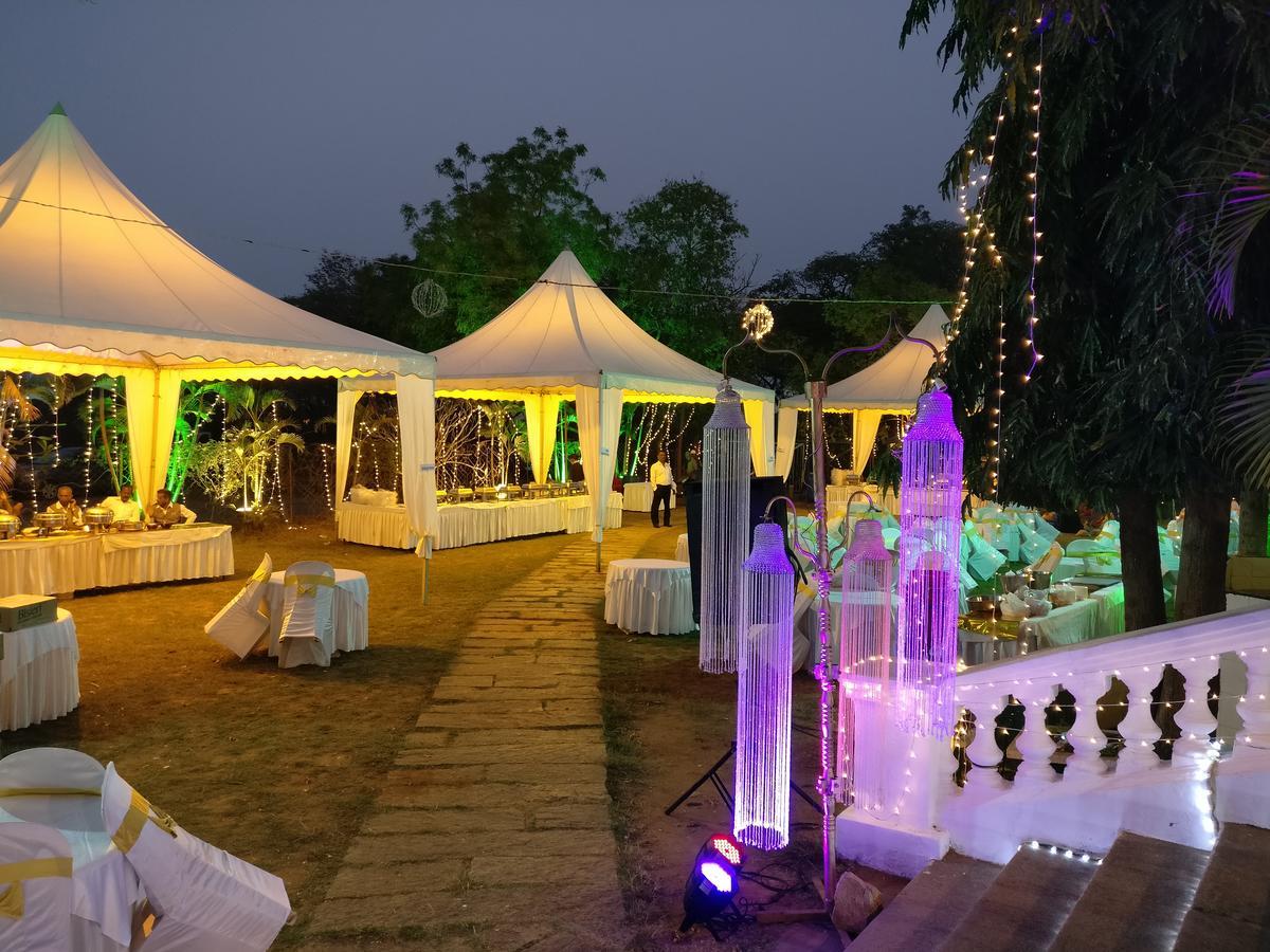 Lalitha Mahal Palace Hotel Maisúr Exteriér fotografie